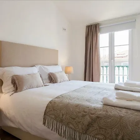 Chiado River View Deluxe * Lizbona