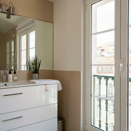 Apartament Chiado River View Deluxe *