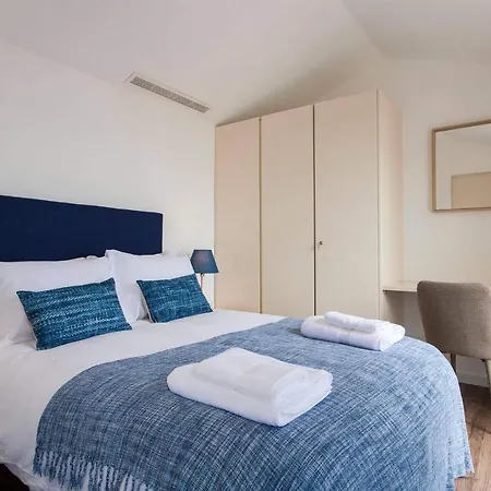 Chiado River View Deluxe * Lizbona